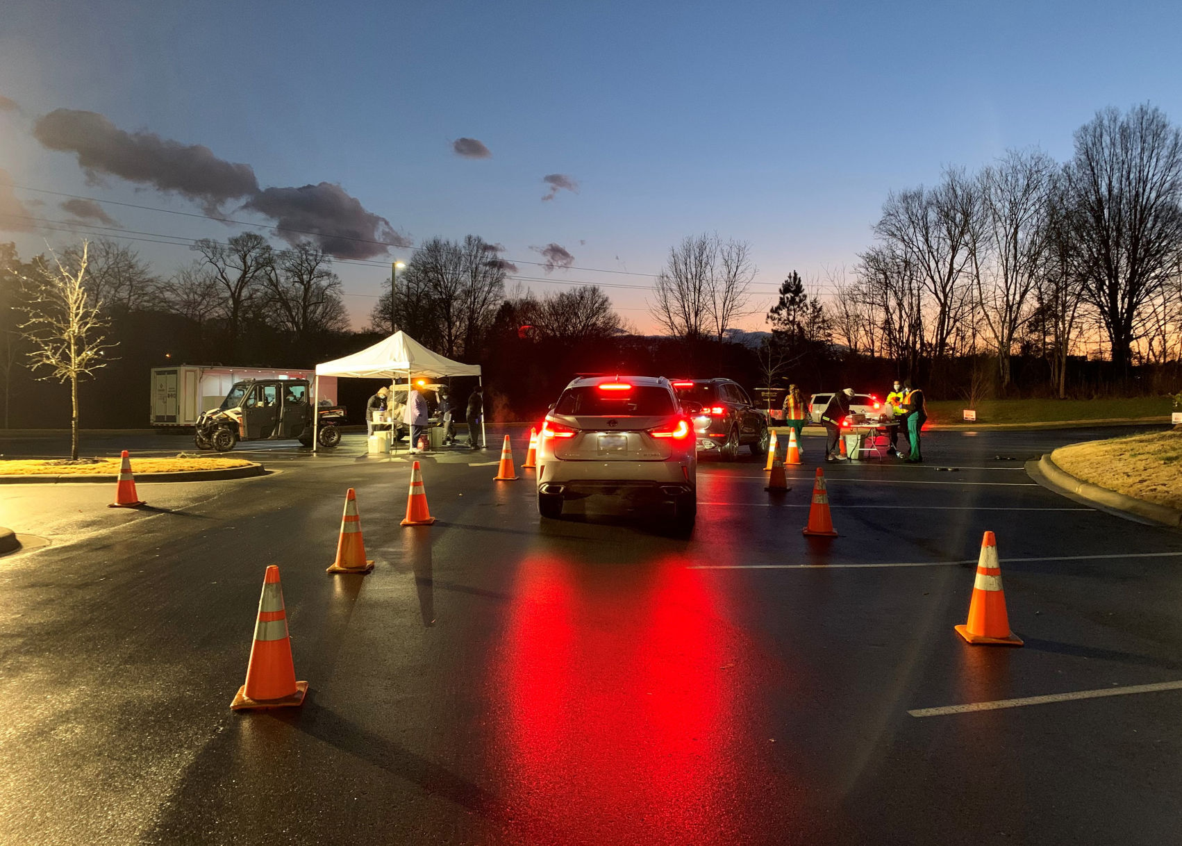 Drive-up vaccine clinic